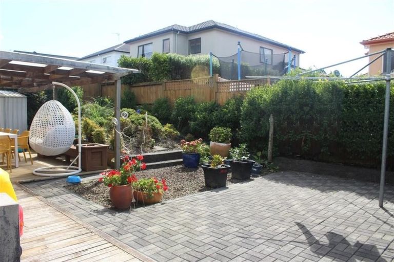 Photo of property in 36 Seresin Crescent, Flat Bush, Auckland, 2016