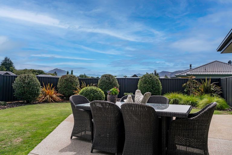 Photo of property in 9 Alice Burn Drive, Luggate, Cromwell, 9383