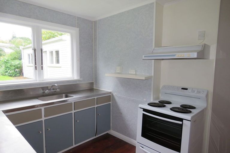 Photo of property in 51 Gaine Street, New Plymouth, 4310