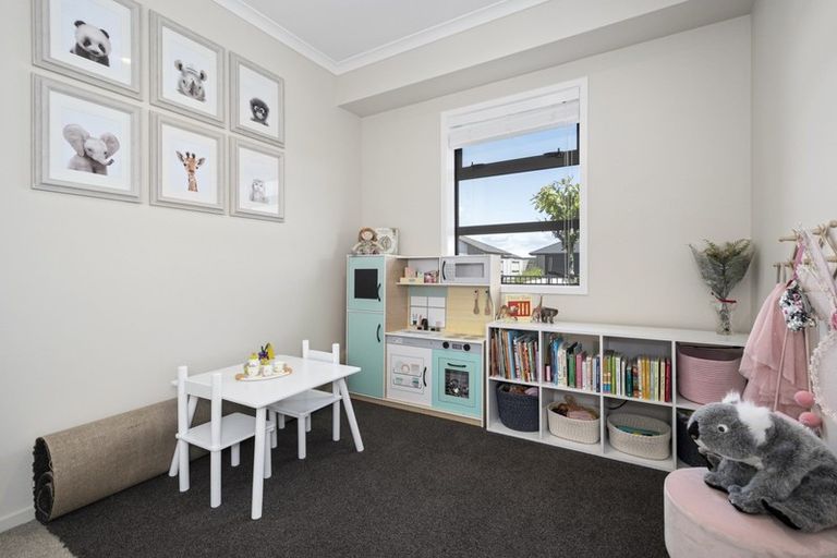 Photo of property in 1 Bill Miller Drive, Papamoa, 3118