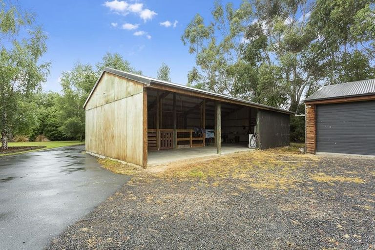 Photo of property in 260 Outram-mosgiel Road, North Taieri, Outram, 9073