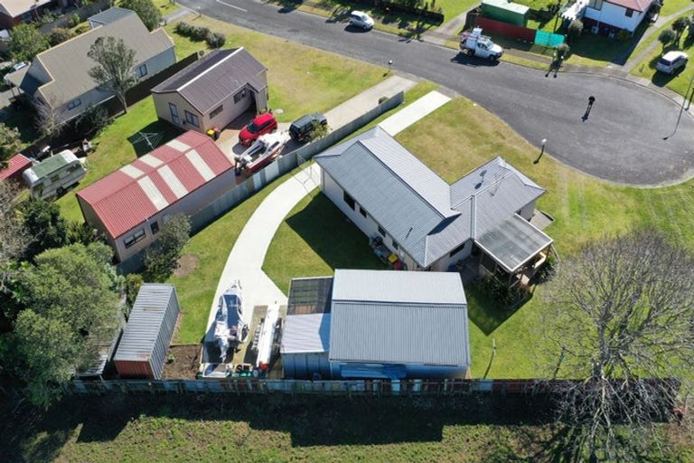 Photo of property in 18 Whenuariri Place, Maketu, Te Puke, 3189