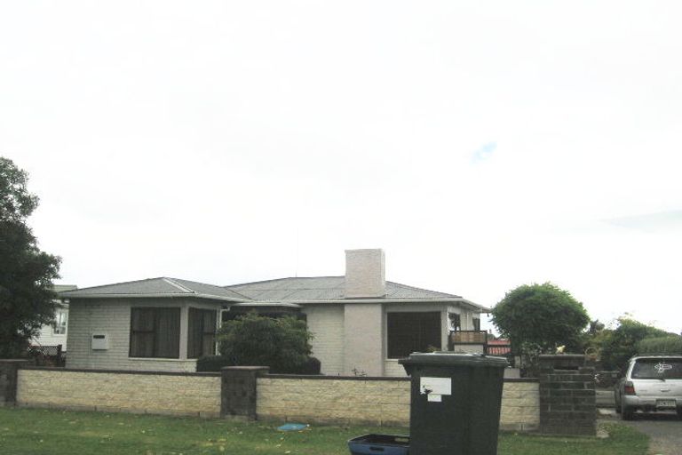 Photo of property in 21 Coronation Avenue, Pukekohe, 2120