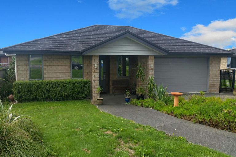 Photo of property in 17 Mark Ball Drive, Pokeno, 2402