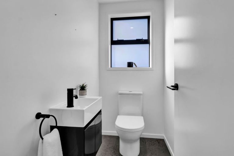 Photo of property in 110 Stockman Road, Tikorangi, Waitara, 4383