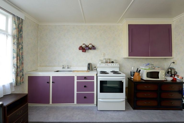 Photo of property in 16 Richmond Street, Forbury, Dunedin, 9012