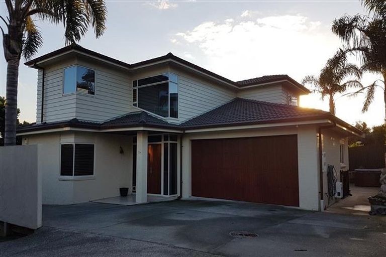 Photo of property in 7b Cliff Road, Torbay, Auckland, 0630