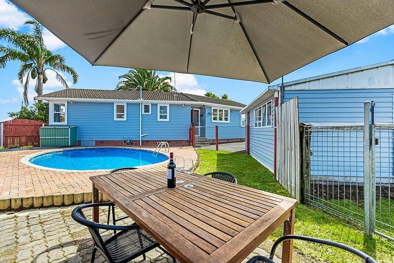 Photo of property in 101 Cargill Street, Papakura, 2110