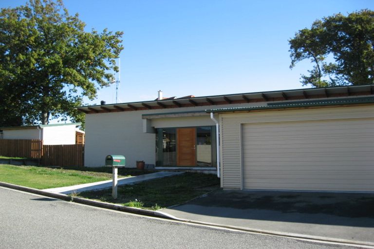 Photo of property in 18 Chateau Close, Gleniti, Timaru, 7910