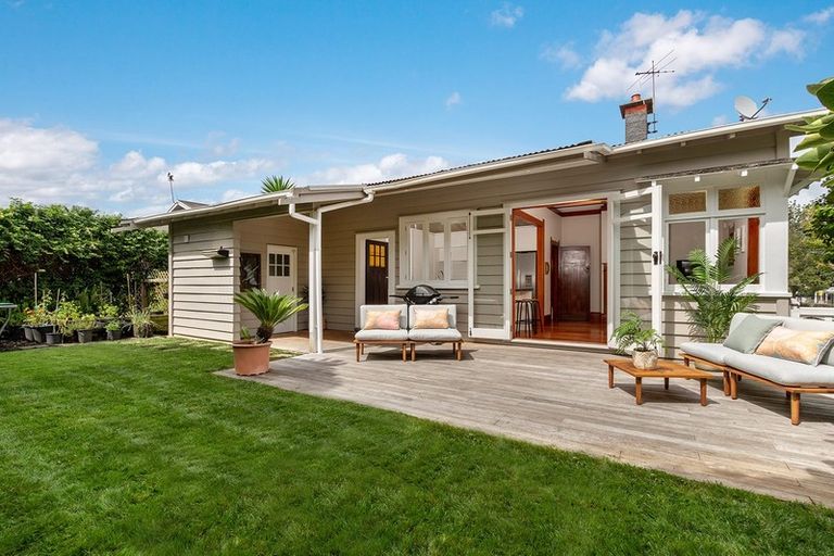 Photo of property in 33 Wairiki Road, Mount Eden, Auckland, 1024
