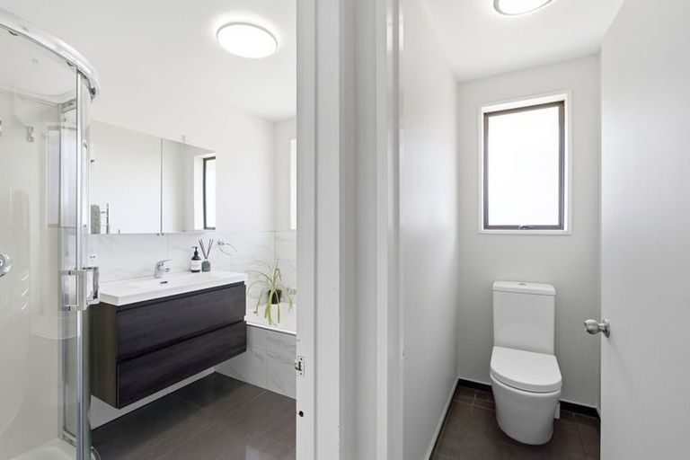 Photo of property in 26 Takaro Avenue, Sockburn, Christchurch, 8042