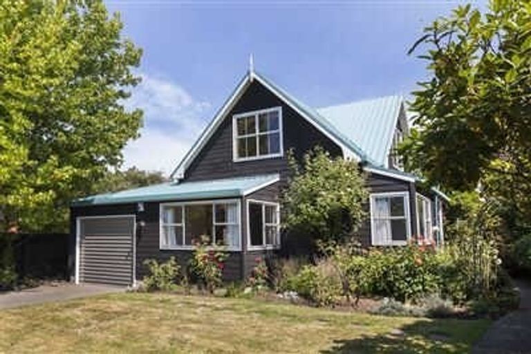 Photo of property in 157 Clyde Road, Burnside, Christchurch, 8053