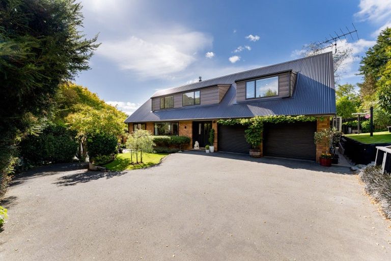 Photo of property in 75 Glenross Street, Glenross, Dunedin, 9011