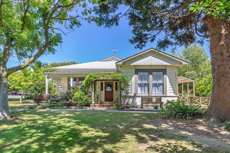 Photo of property in 563 Koputaroa Road, Koputaroa, Levin, 5575