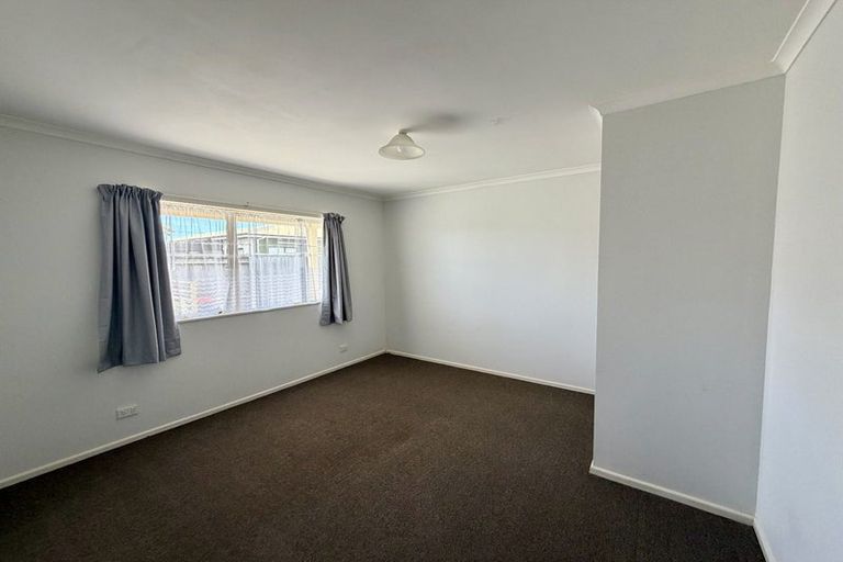 Photo of property in 309a Lumsden Road, Akina, Hastings, 4122