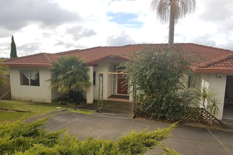 Photo of property in 25 Bluebird Crescent, Unsworth Heights, Auckland, 0632