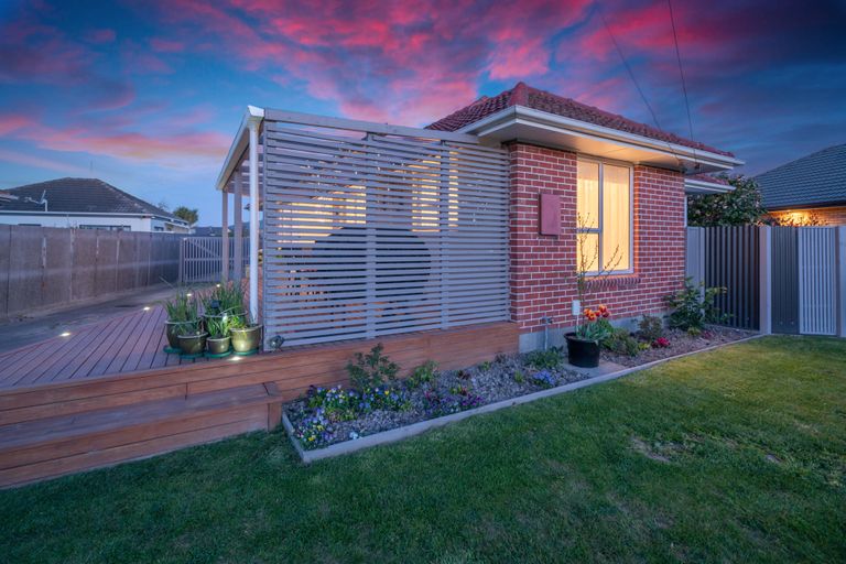 Photo of property in 26 Pembroke Street, Avondale, Christchurch, 8061