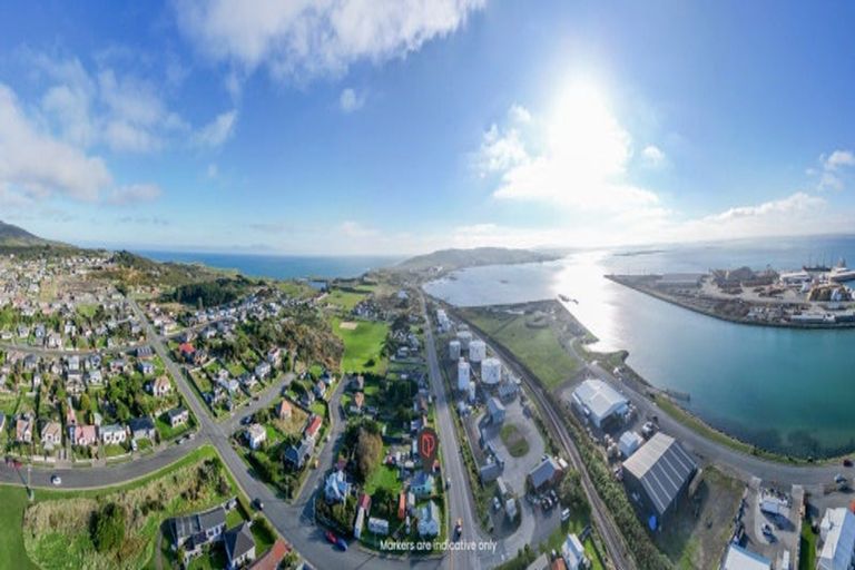 Photo of property in 6 Ocean Beach Road, Bluff, 9814
