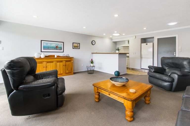 Photo of property in 25 Clyde Street, Seaview, Timaru, 7910