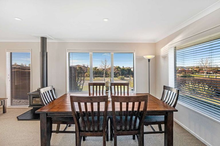 Photo of property in 2 Te Aika Street, Marshland, Christchurch, 8083