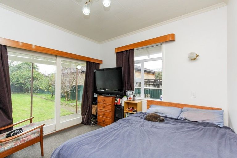 Photo of property in 27 Ngaio Street, Strandon, New Plymouth, 4312
