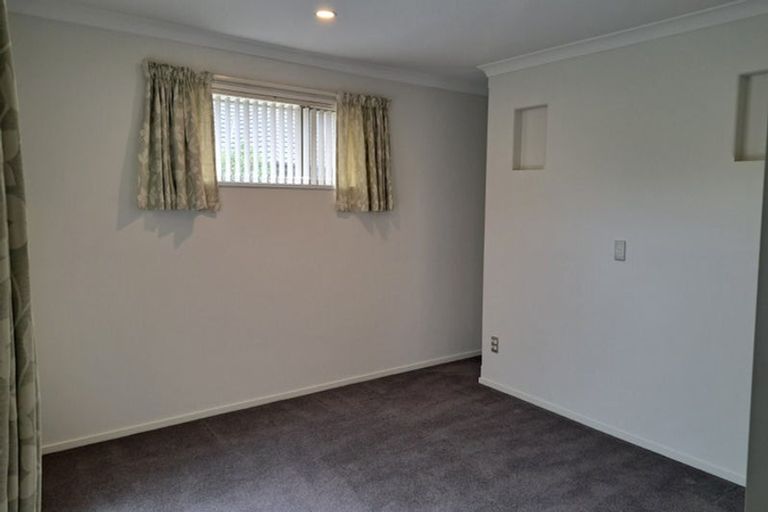 Photo of property in 3 Dunmurry Place, Casebrook, Christchurch, 8051
