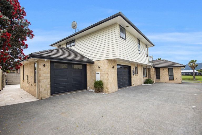 Photo of property in 38 Key West Drive, One Tree Point, 0118