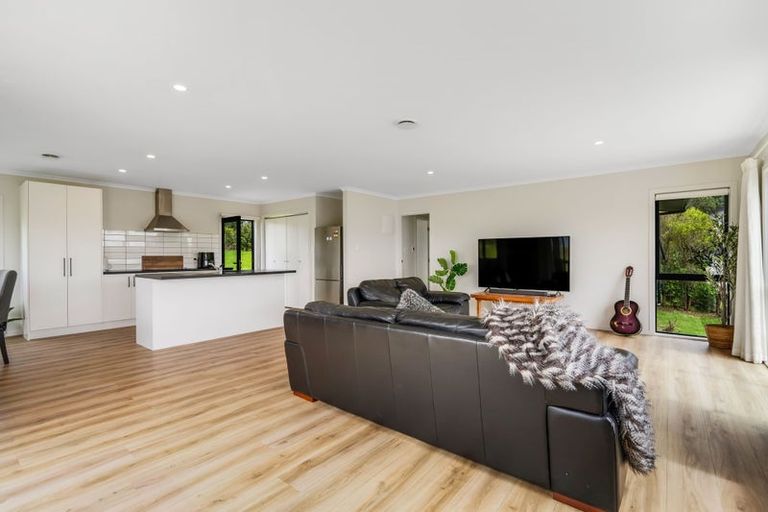 Photo of property in 4 Gillespie Drive, Baylys Beach, Dargaville, 0377