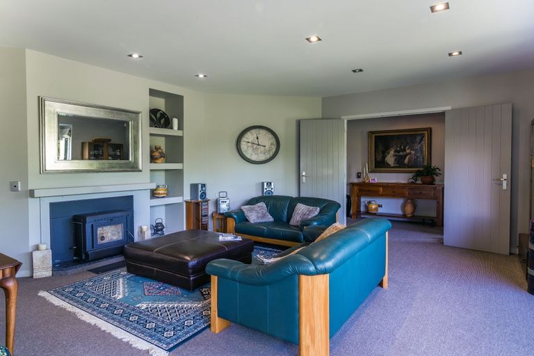 Photo of property in 2 Flaxen Way, Kinloch, Taupo, 3377