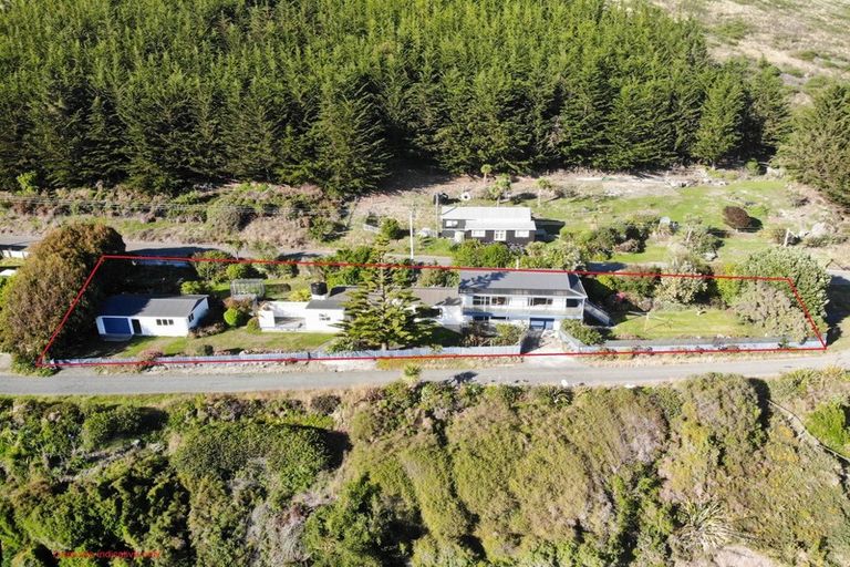 Photo of property in 142 Shag Point Road, Shag Point, Palmerston, 9482