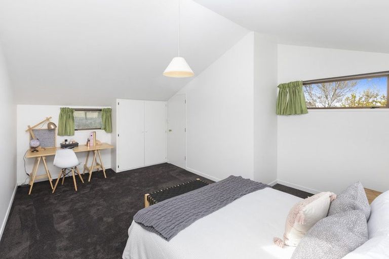 Photo of property in 22 Cullahill Street, Harewood, Christchurch, 8051