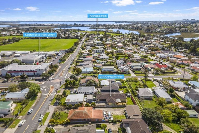 Photo of property in 31a Archibald Road, Kelston, Auckland, 0602