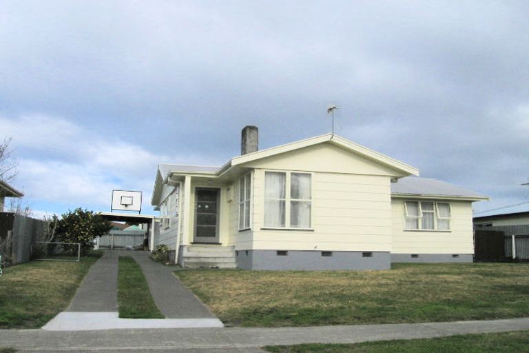 Photo of property in 33 Robinson Crescent, Tamatea, Napier, 4112