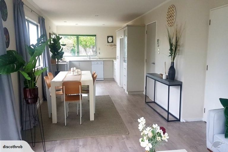 Photo of property in 12a Meadow Drive, Whitianga, 3510