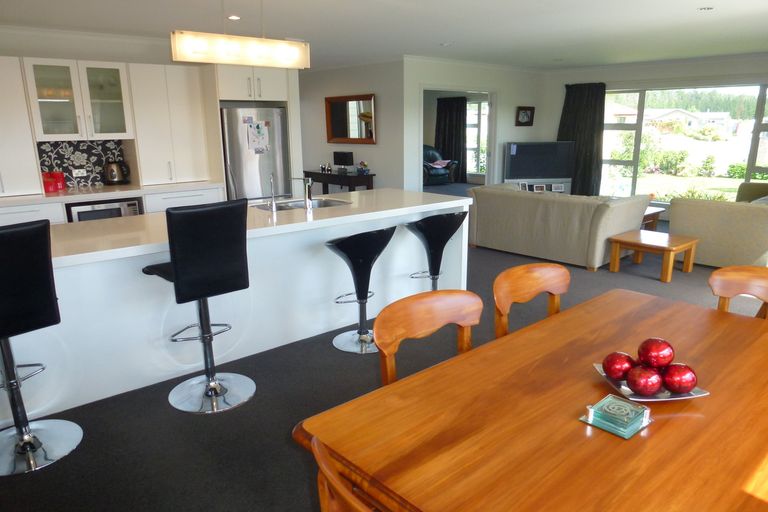 Photo of property in 8 Quail Close, Alexandra, 9320