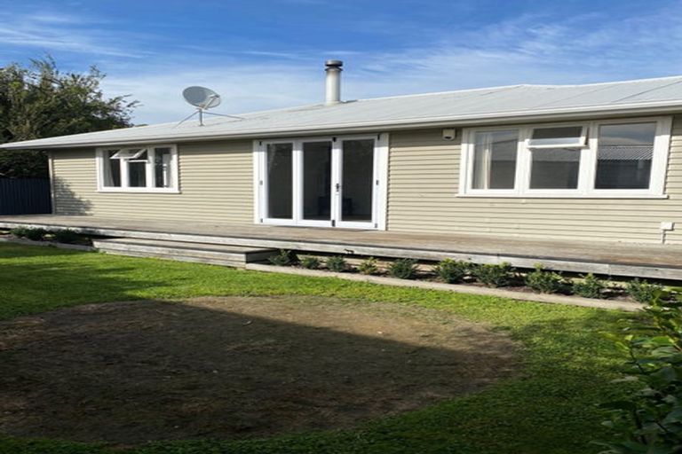 Photo of property in 12b Broadway Street, Martinborough, 5711