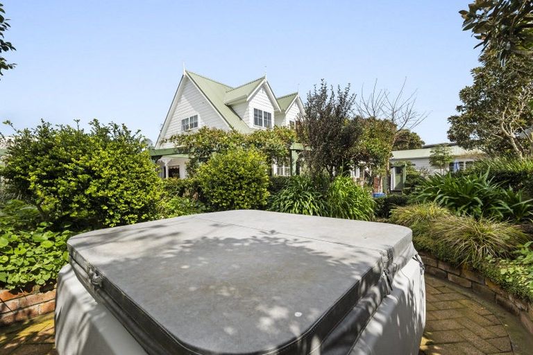 Photo of property in 3 Richmond Street, Fitzroy, New Plymouth, 4312