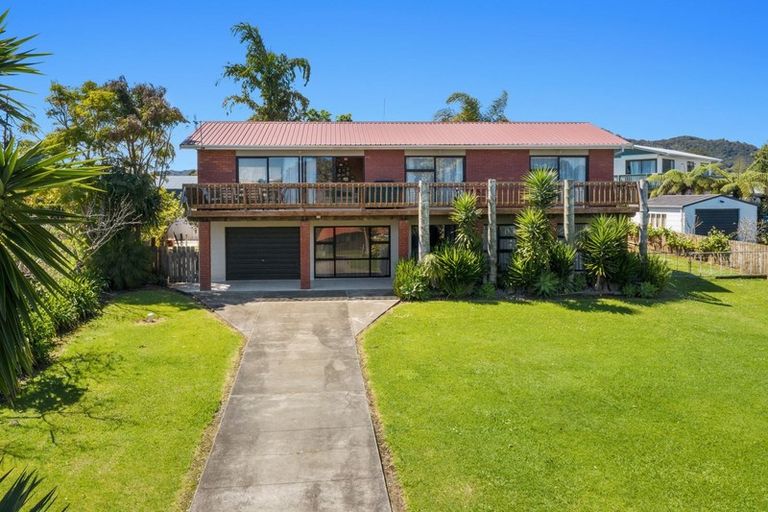 Photo of property in 5m Te Kaha Hotel Road, Te Kaha, 3199