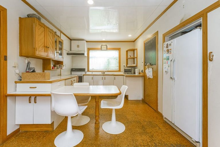 Photo of property in 32 Pohutukawa Road, Beachlands, Auckland, 2018