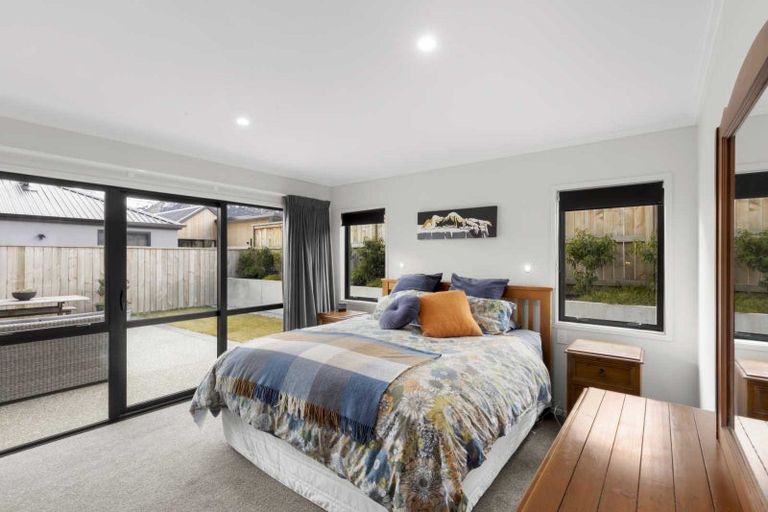 Photo of property in 45 Corriedale Road, Jacks Point, 9371