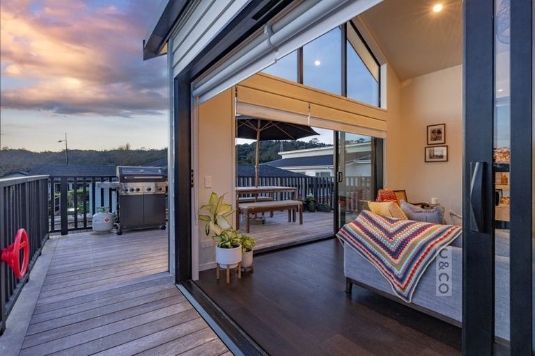 Photo of property in 41 Jeroboam Loop, Kumeu, 0810