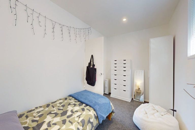 Photo of property in 43a Harbour View Road, Northland, Wellington, 6012
