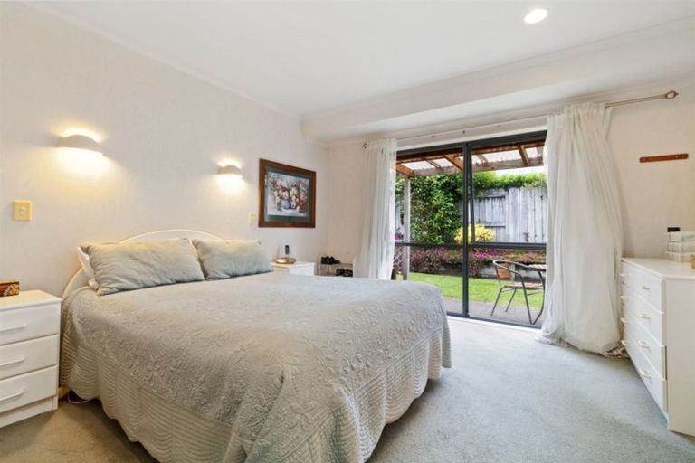 Photo of property in 11 Kopu Drive, Pyes Pa, Tauranga, 3112