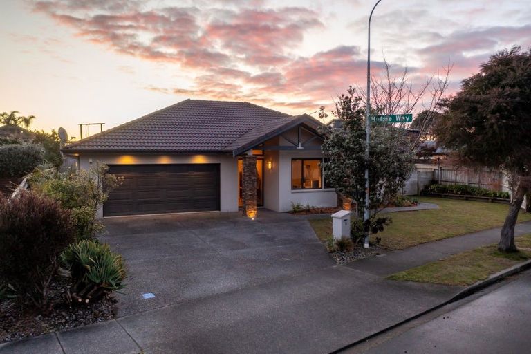 Photo of property in 71 Hillcrest Road, Raumati Beach, Paraparaumu, 5032