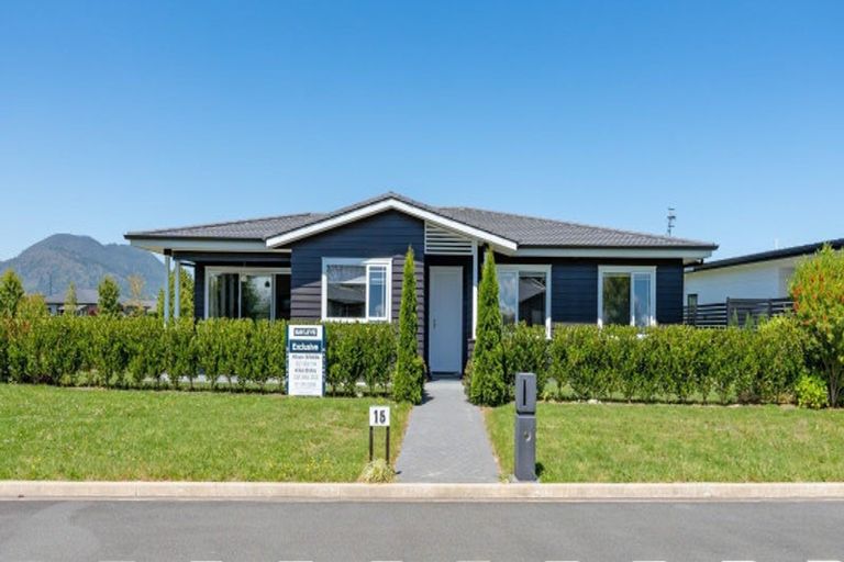 Photo of property in 15 Bastille Court, Rangatira Park, Taupo, 3330