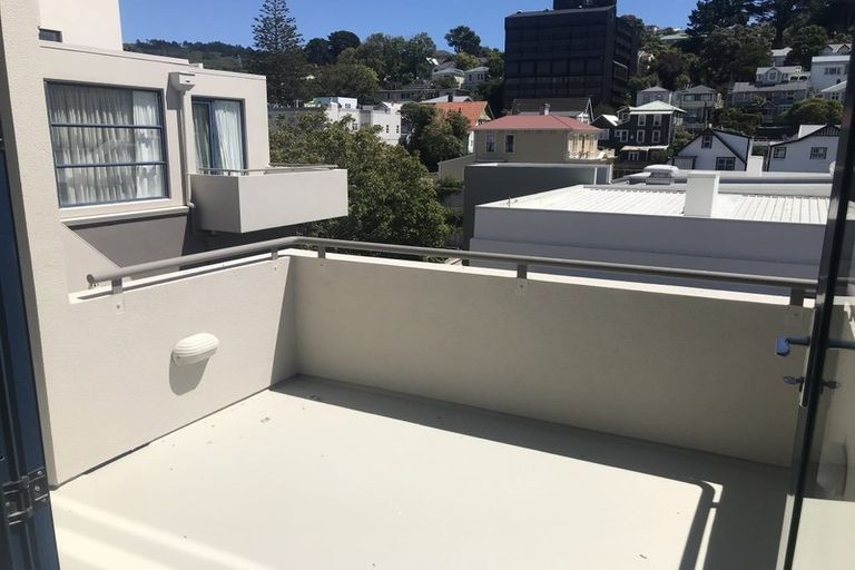 Photo of property in Anderson Apartments, 11/248 Willis Street, Te Aro, Wellington, 6011