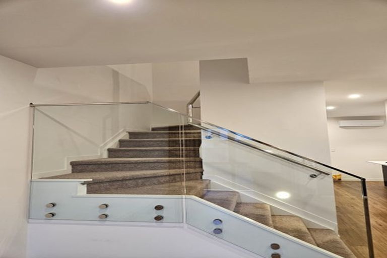 Photo of property in 74e Mckenzie Road, Mangere Bridge, Auckland, 2022