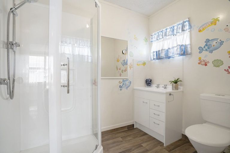 Photo of property in 163 Durrant Drive, Whangamata, 3620