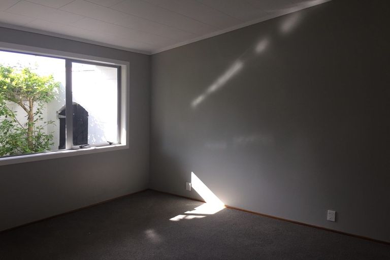 Photo of property in 5/15 Omana Road, Milford, Auckland, 0620