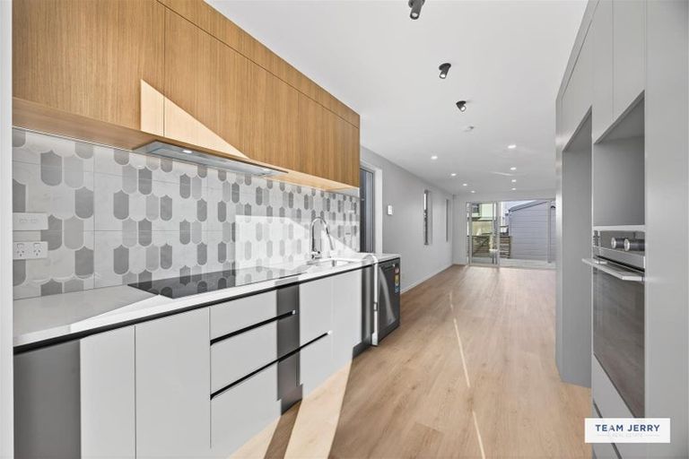 Photo of property in 30 Corporal Street, Papakura, 2110